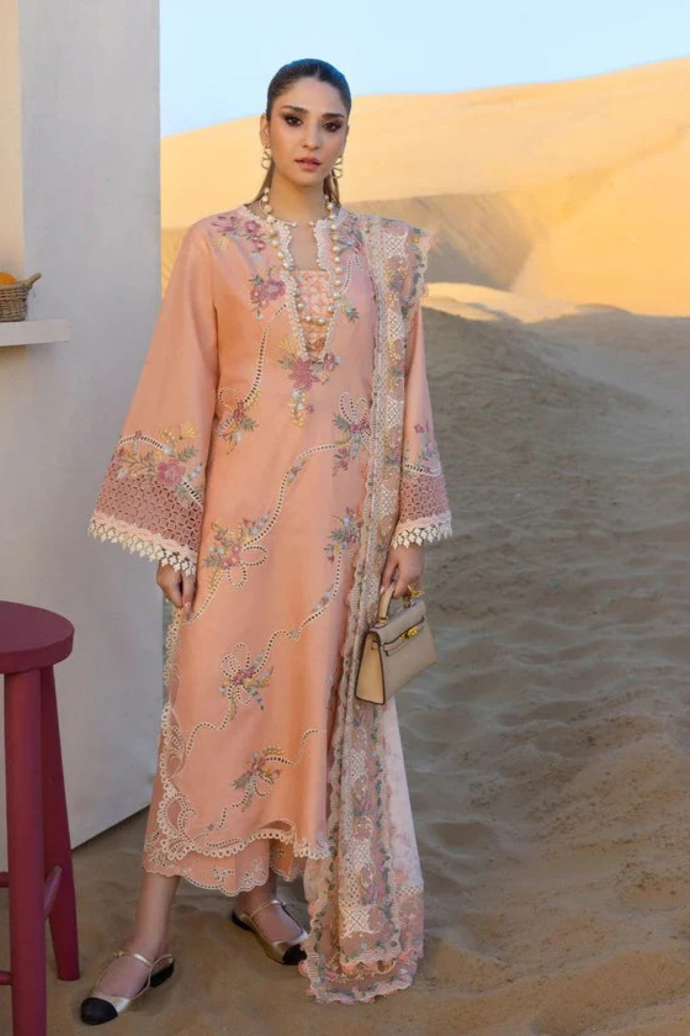 Luxury Lawn 25