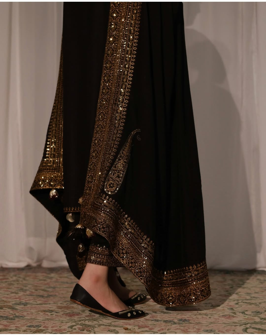Zareen- Lawn